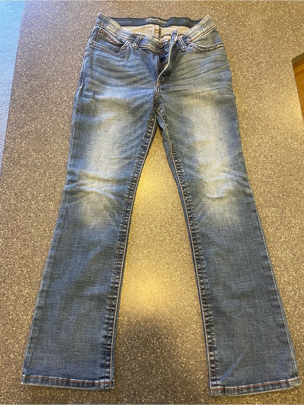 Wrangler Willow Women’s Boot Cut Jeans in Faded Blue